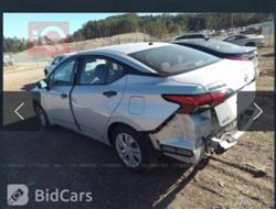 نيسان فيرسا